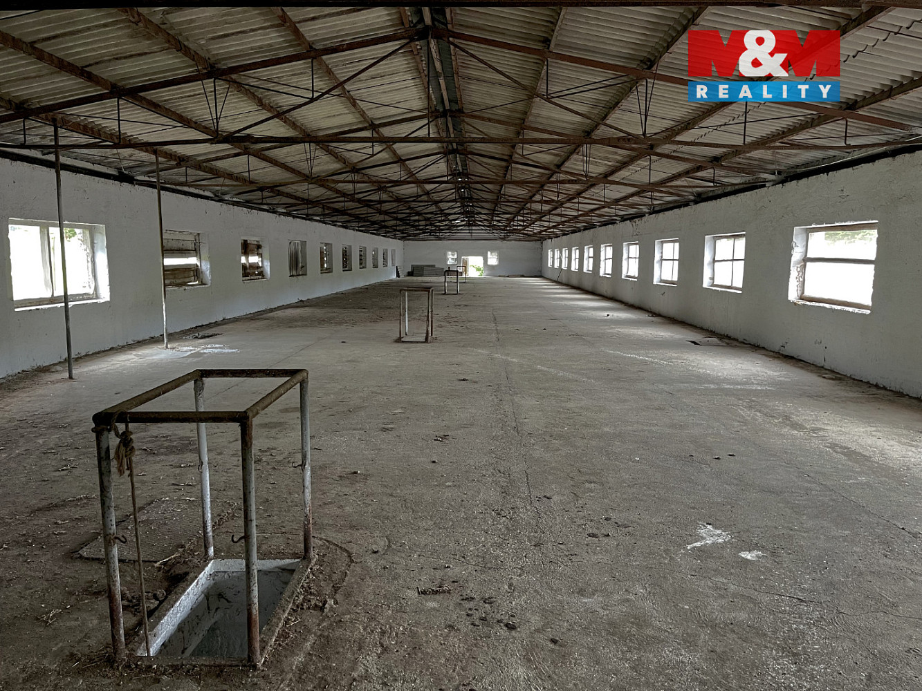 Prodej zemědělského objektu 1 320 m² — photo 4