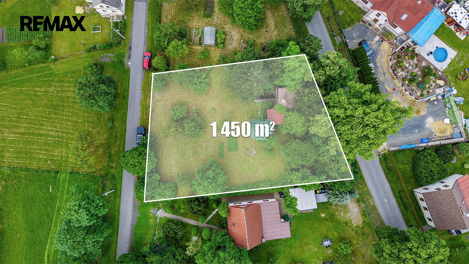Prodej stavebního pozemku 1 450 m²