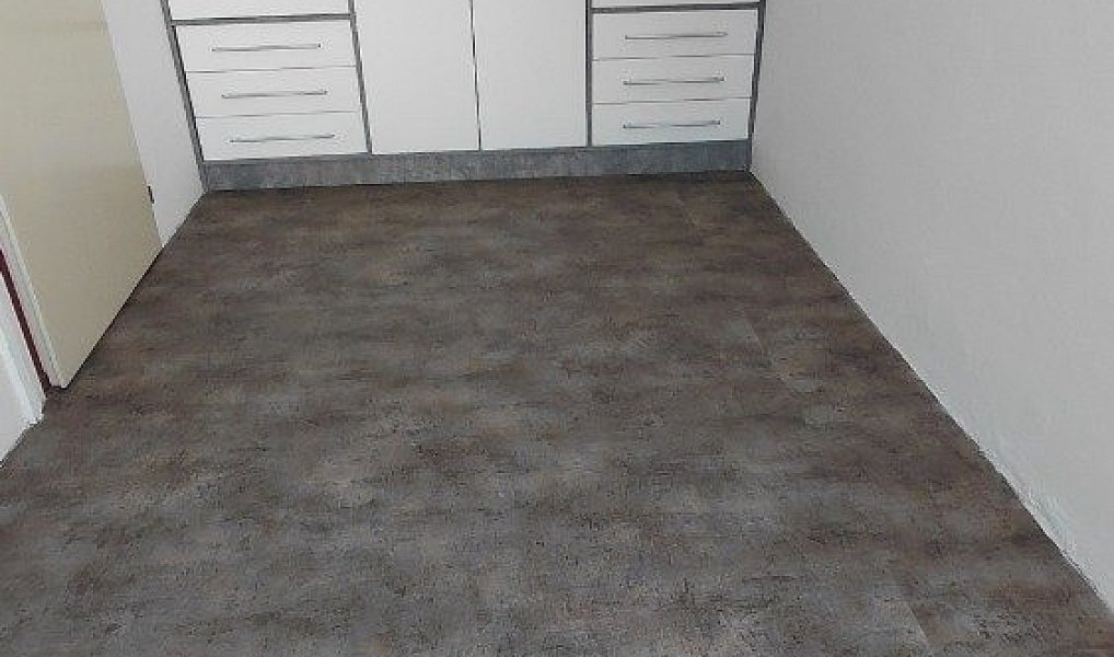 Pronájem bytu 3+1 59 m², Hradec Králové – náhled fotky 12