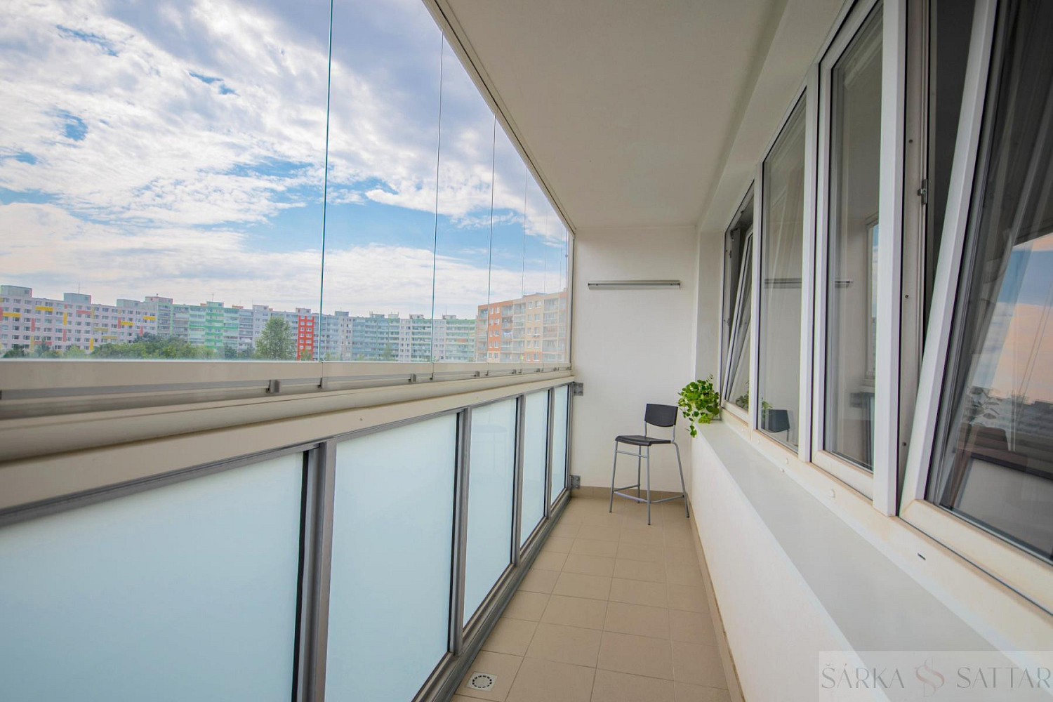Pronájem bytu 3+kk 78 m² – fotografie 4