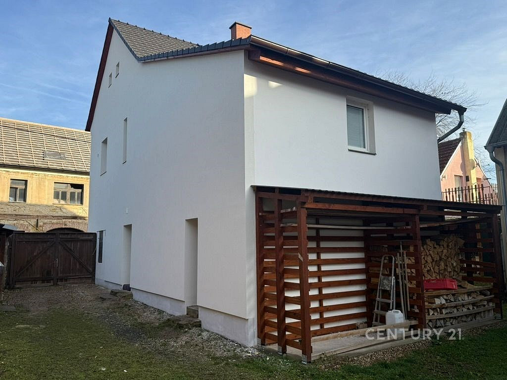 Prodej domu 275 m² s pozemkem 515 m², Štětí