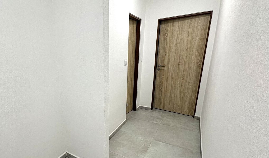 Pronájem bytu 2+kk 46 m², Prachatice – náhled fotky 6