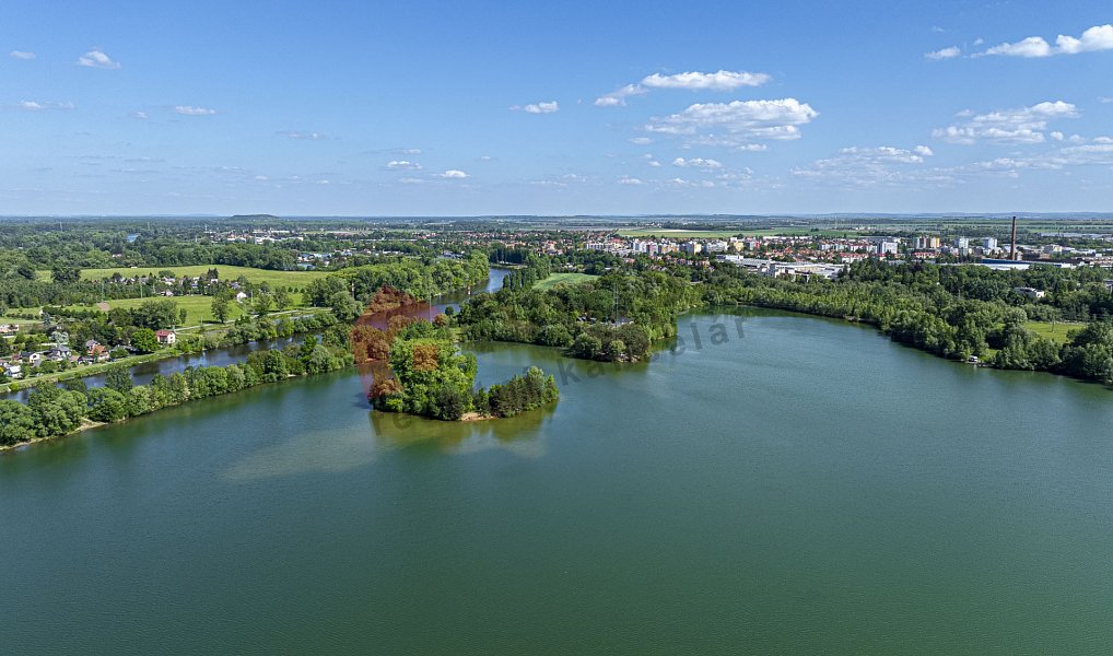 Prodej stavebního pozemku 1 884 m², Káraný – náhled fotky 15
