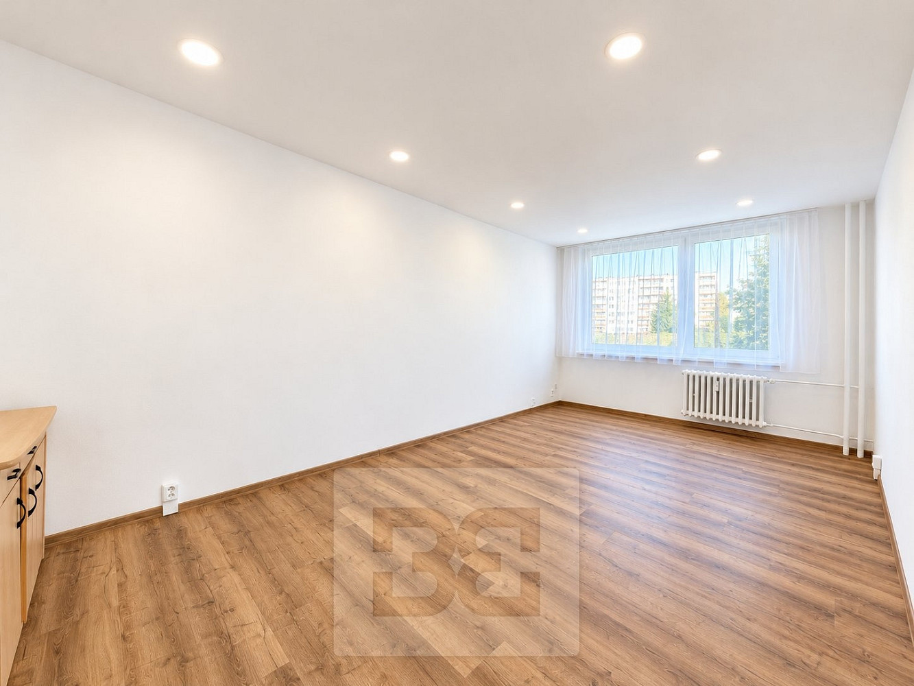 Pronájem bytu 2+1 49 m² – fotografie 2