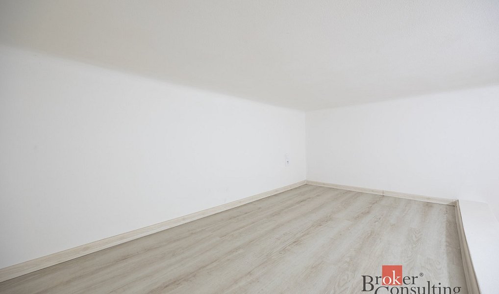 Prodej bytu 2+1 62 m², Praha – náhled fotky 11