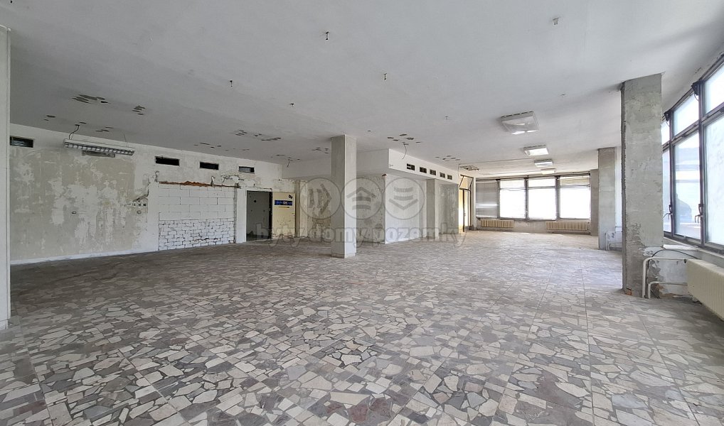 Pronájem obchodních prostor 828 m², Klášterec nad Ohří – náhled fotky 5