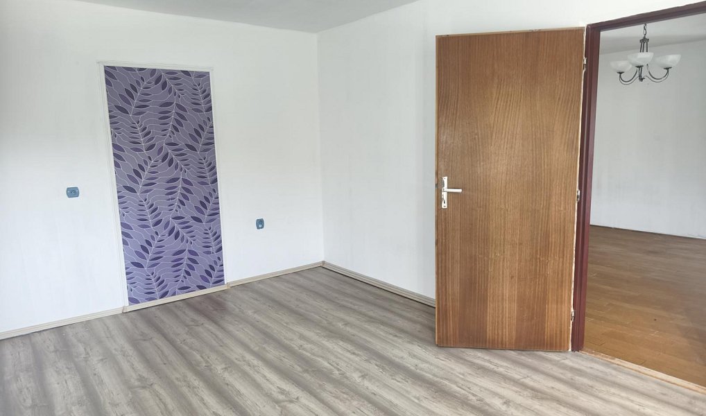 Prodej domu 420 m² s pozemkem 1 227 m², Radslavice – náhled fotky 7