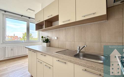 Pronájem bytu 1+1 35 m², Úprkova, Kroměříž