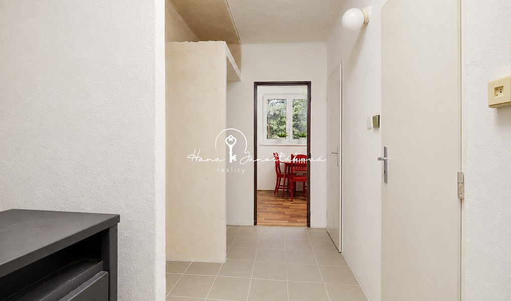 Prodej bytu 2+1 72 m², Trhové Sviny – náhled fotky 10