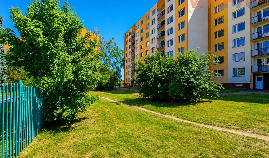 Prodej bytu 3+1 79 m², Chomutov – náhled fotky 2