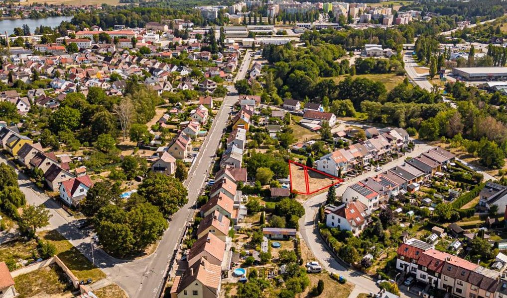 Prodej stavebního pozemku 739 m², Jindřichův Hradec – náhled fotky 17
