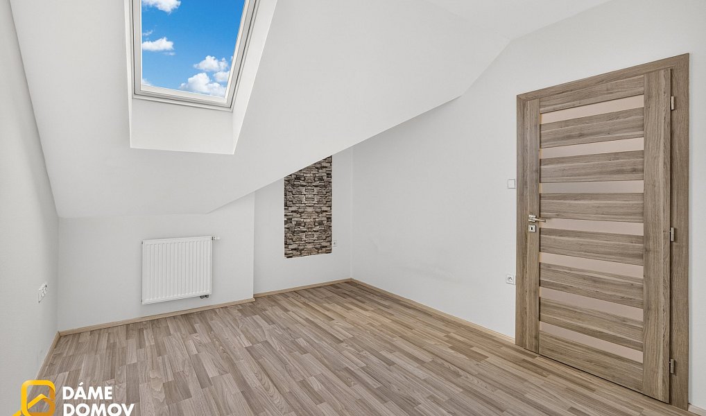 Prodej bytu 4+kk 94 m², Uherské Hradiště – náhled fotky 11