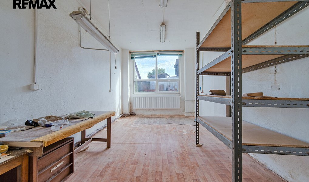 Pronájem skladovacích prostor 430 m², Luby – náhled fotky 6