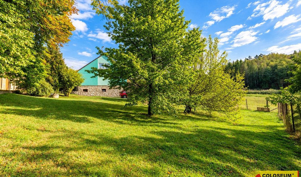 Prodej stavebního pozemku 2 012 m², Hostěnice – náhled fotky 5