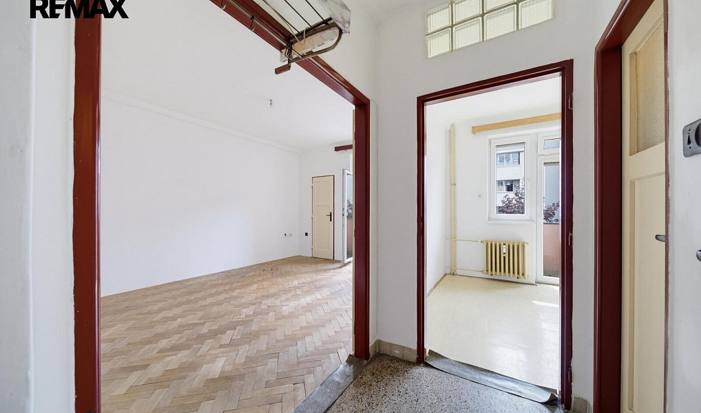 Prodej bytu 1+1 36 m², Hradec Králové – náhled fotky 12