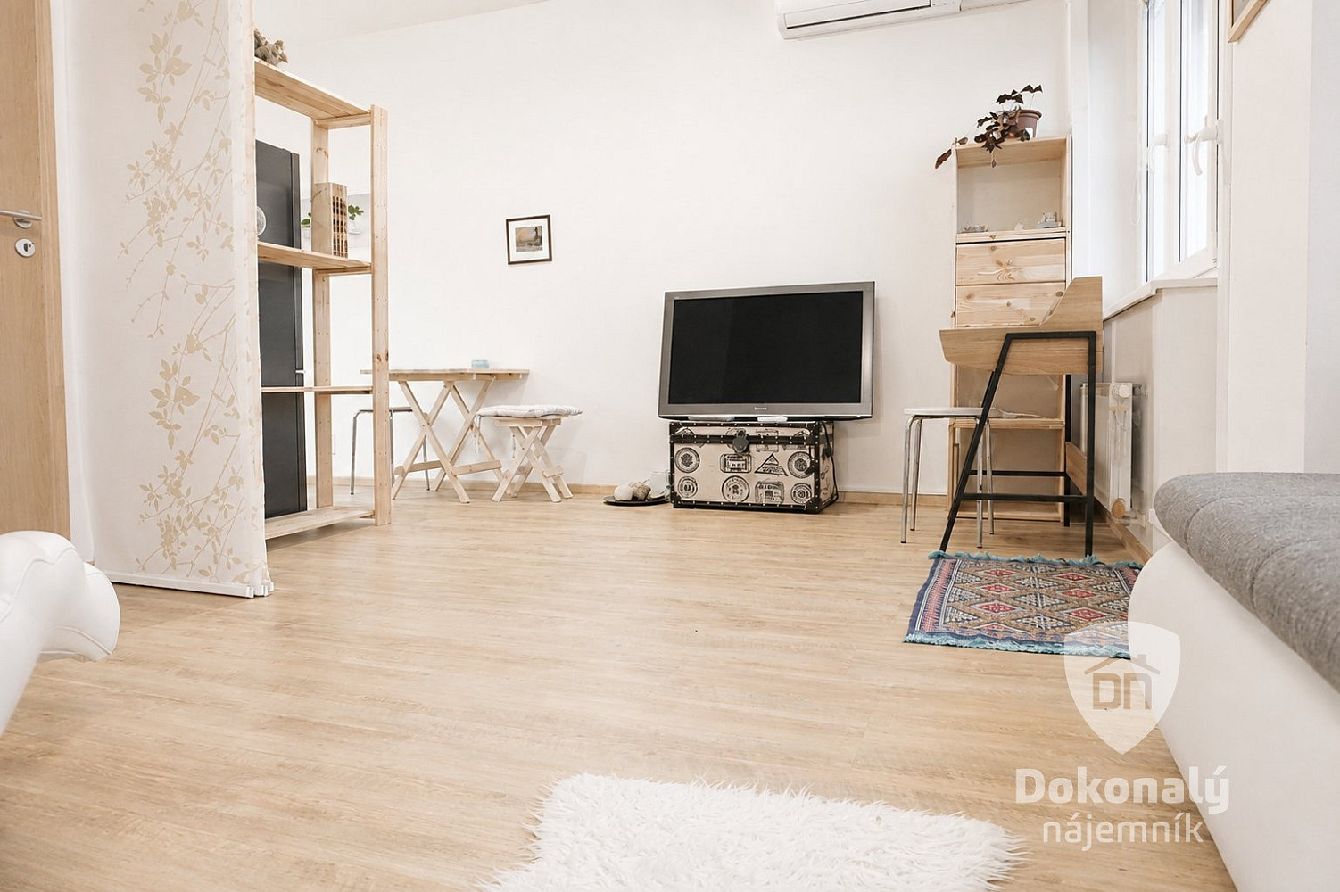 Pronájem bytu 1+kk 32 m² – fotografie 4