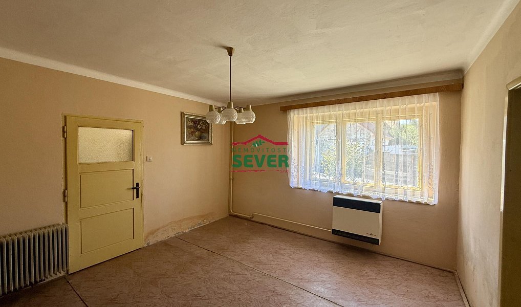 Prodej domu 241 m² s pozemkem 1 596 m², Křesín – náhled fotky 6