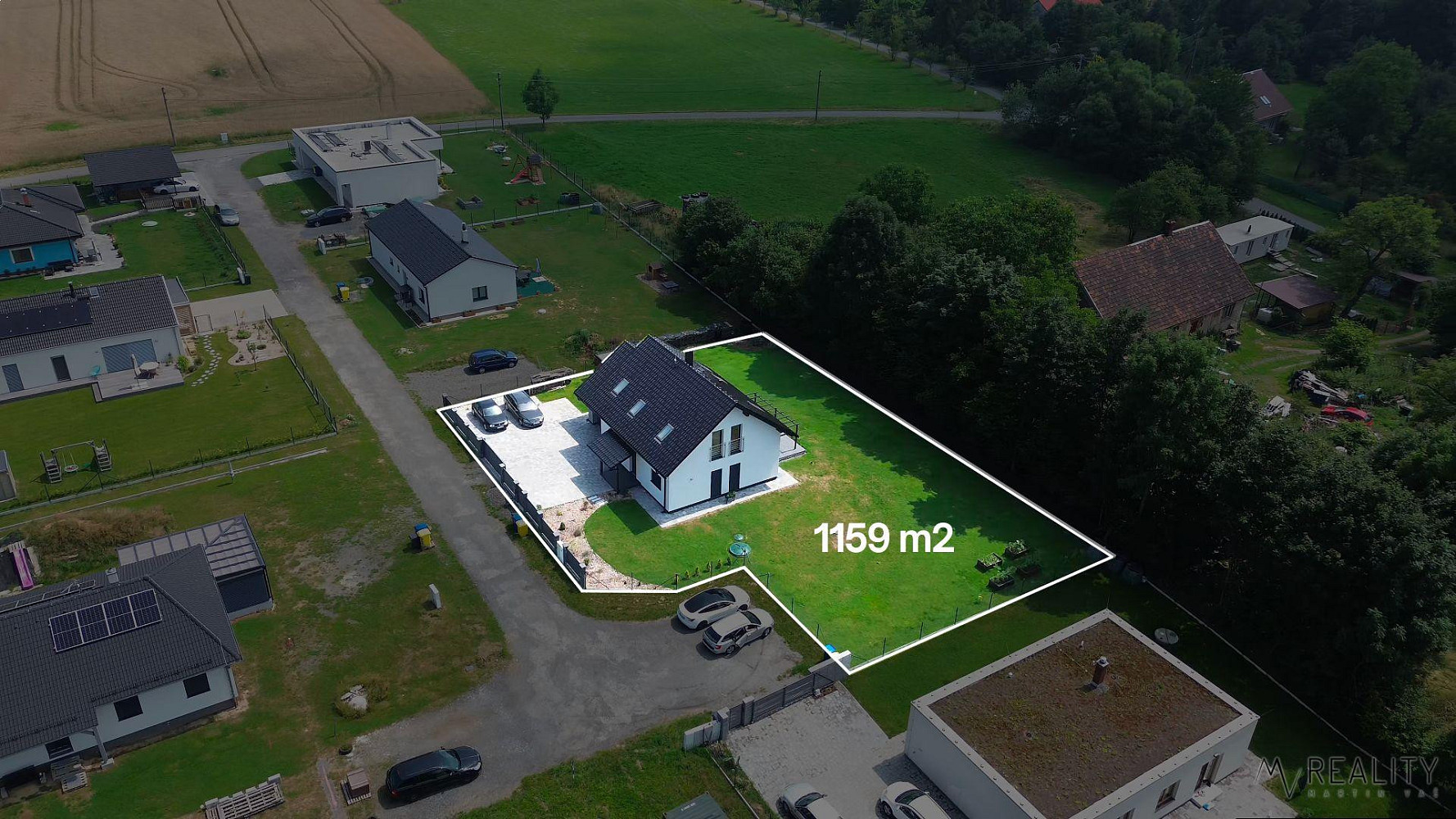 Prodej domu 160 m² s pozemkem 1 159 m²