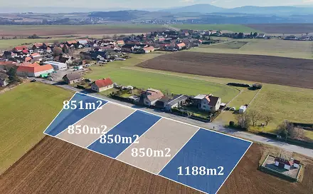 Prodej stavebního pozemku 4 589 m², Chlustina, okres Beroun