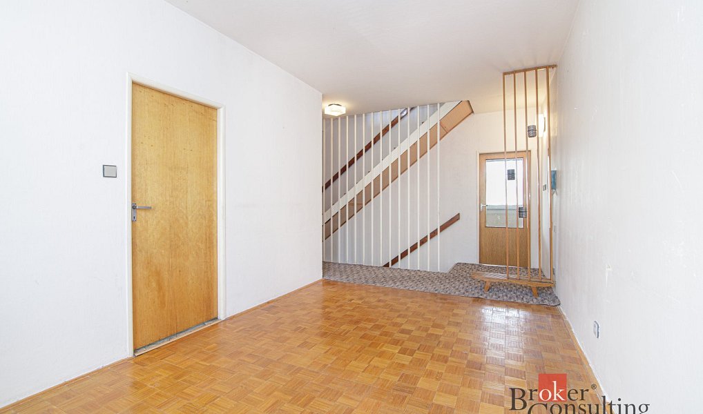 Prodej domu 120 m² s pozemkem 142 m², Ostrava – náhled fotky 2