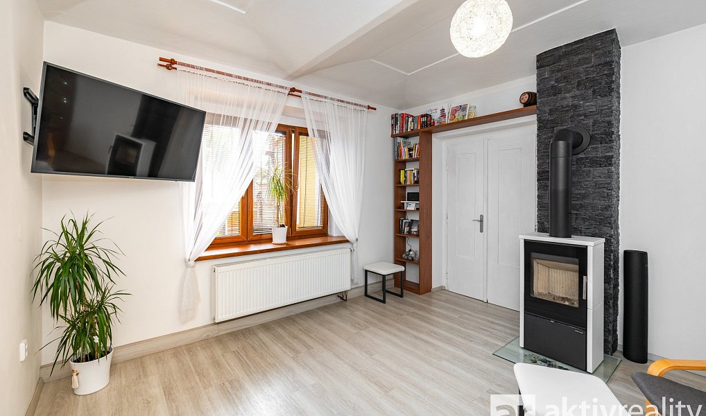 Prodej domu 132 m² s pozemkem 415 m², Drahelčice – náhled fotky 4