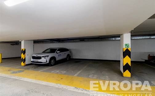 Prodej Garážového stání Karlovarská, Praha - Ruzyně, Karlovarská, Praha 6 - Ruzyně, okres Praha