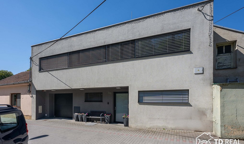 Prodej domu 228 m² s pozemkem 380 m², Brno – náhled fotky 32