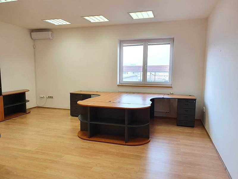 Pronájem kanceláře 33 m²