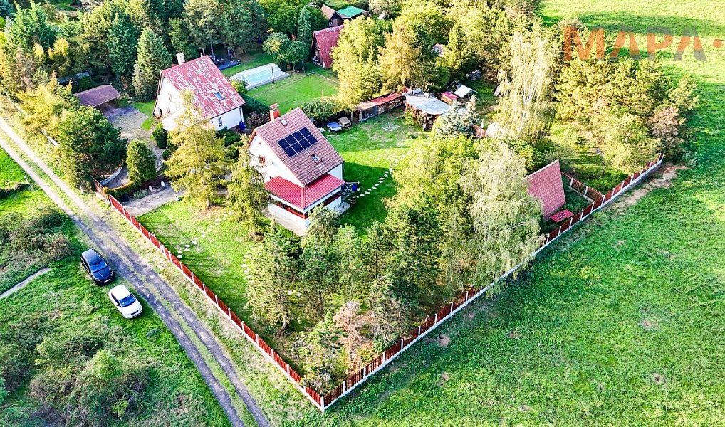 Prodej domu 154 m² s pozemkem 1 916 m², Žiželice – náhled fotky 4