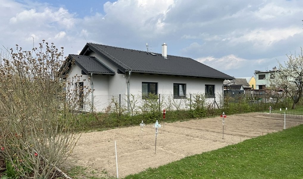Prodej domu 100 m² s pozemkem 547 m², Záříčí – náhled fotky 2