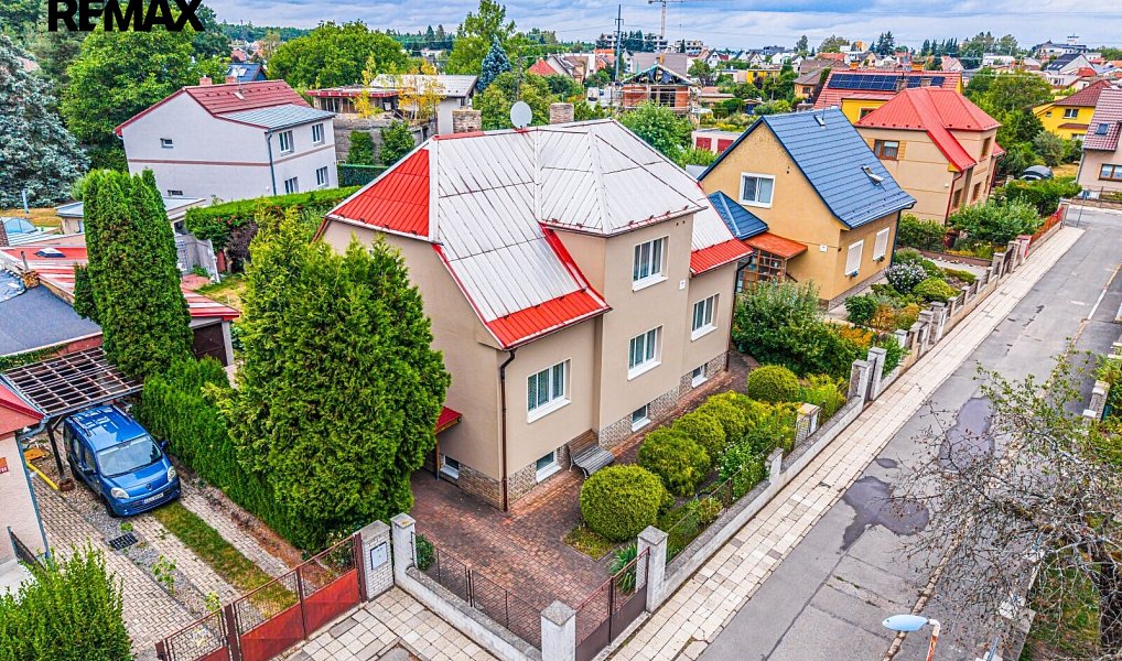 Prodej domu 167 m² s pozemkem 646 m², Kladno – náhled fotky 40