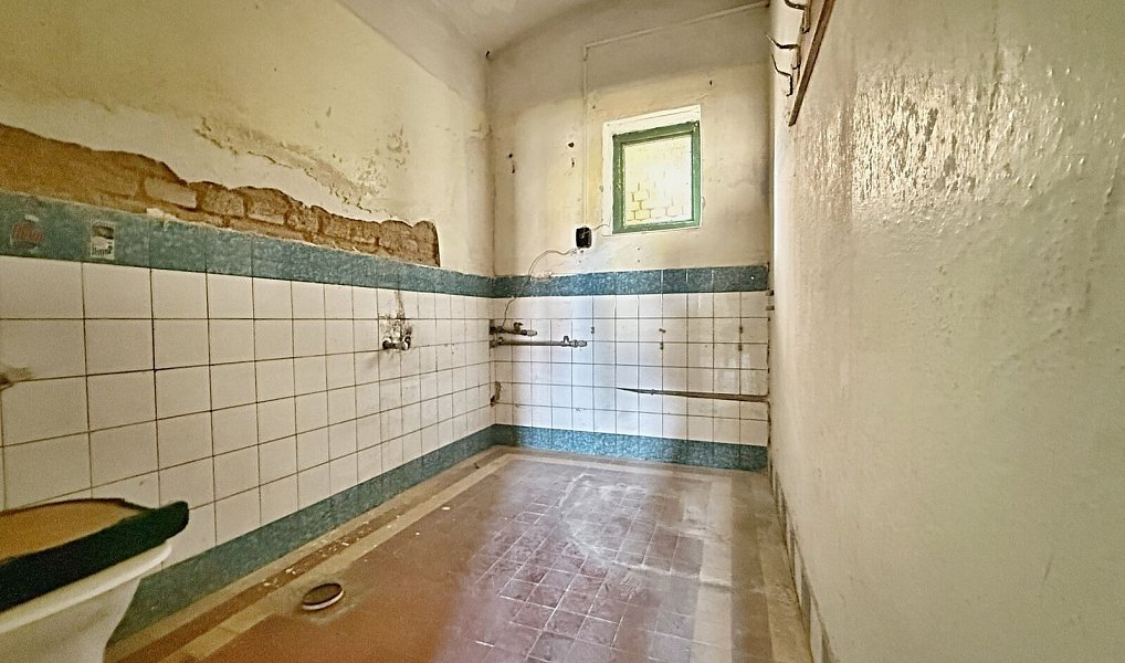 Prodej domu 479 m² s pozemkem 955 m², Chrudim – náhled fotky 23