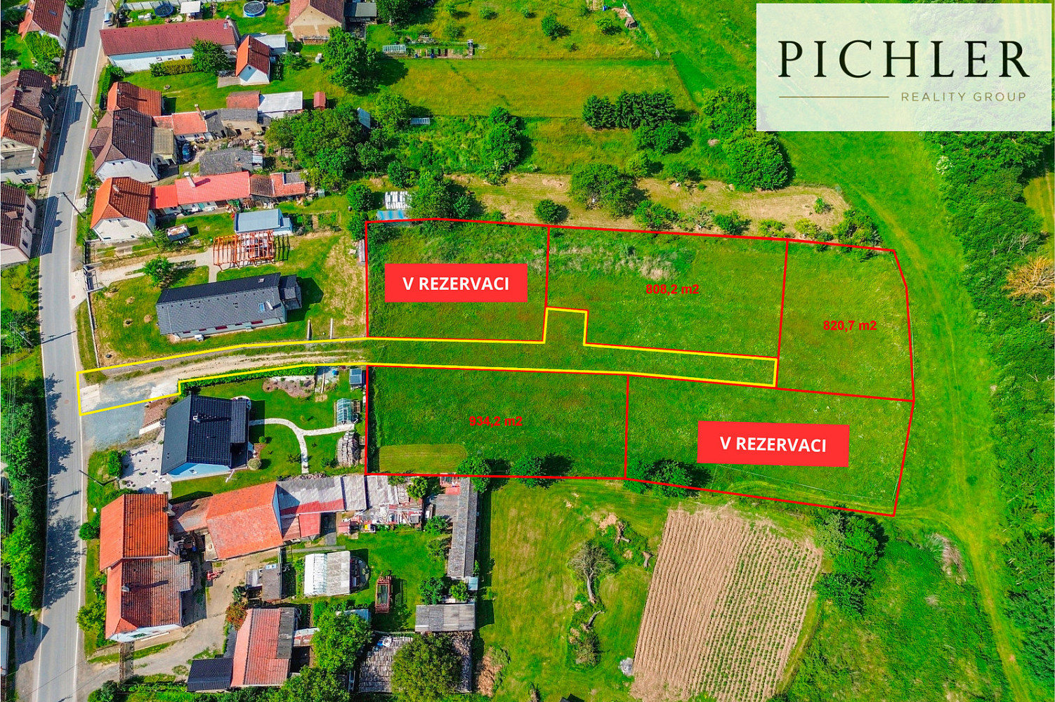 Prodej stavebního pozemku 827 m²