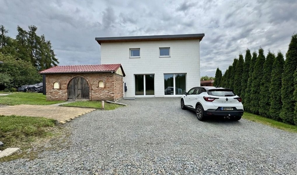 Prodej domu 313 m² s pozemkem 1 527 m², Dolní Újezd – náhled fotky 28