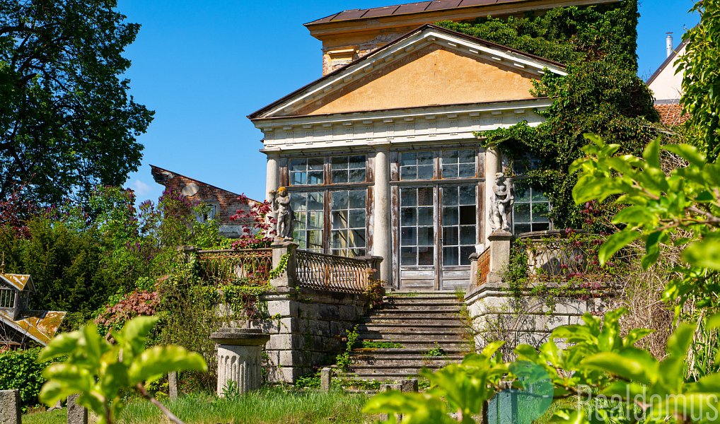 Prodej domu 322 m² s pozemkem 2 633 m², Jindřichův Hradec – náhled fotky 19