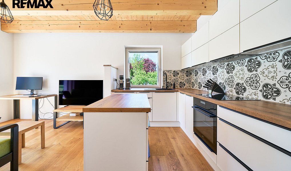 Prodej domu 110 m² s pozemkem 3 025 m², Hradec Králové – náhled fotky 7