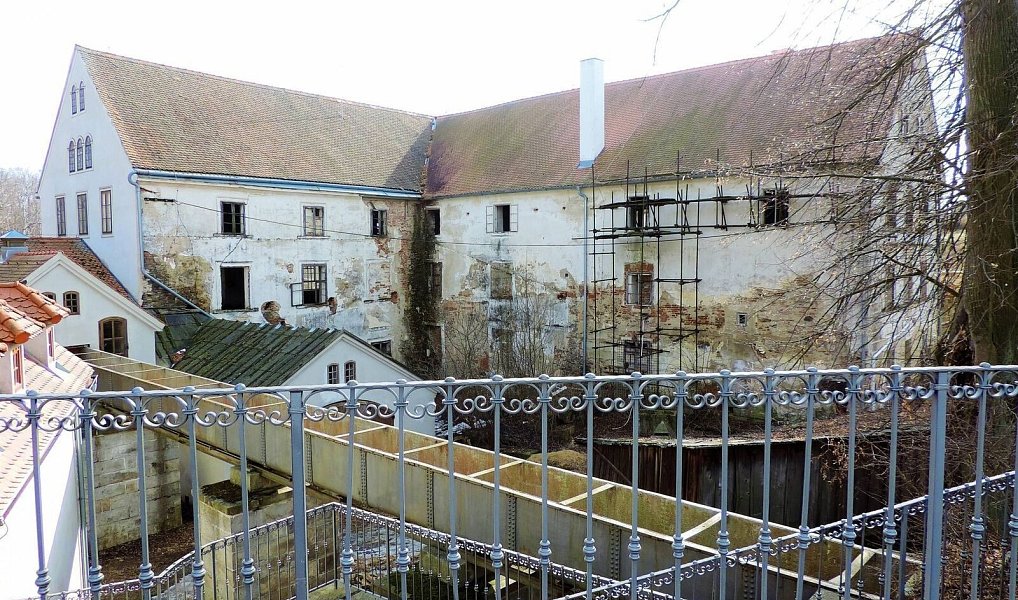 Prodej komerčního objektu (jiného typu) 5 000 m², Telč – náhled fotky 18