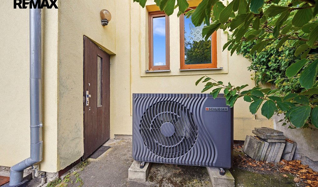 Prodej domu 100 m² s pozemkem 272 m², Chomutov – náhled fotky 25