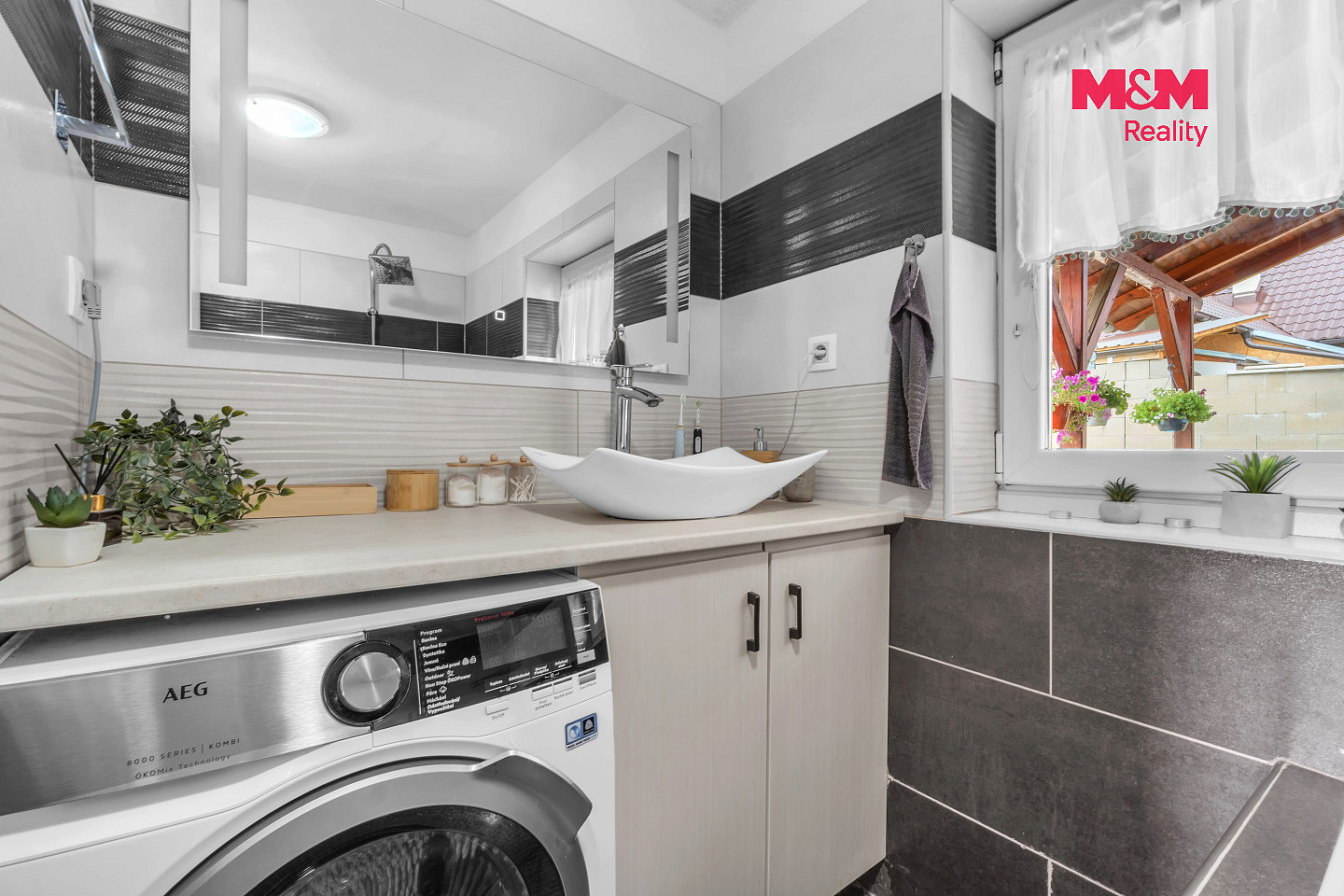 Prodej domu 120 m² s pozemkem 433 m² — photo 3