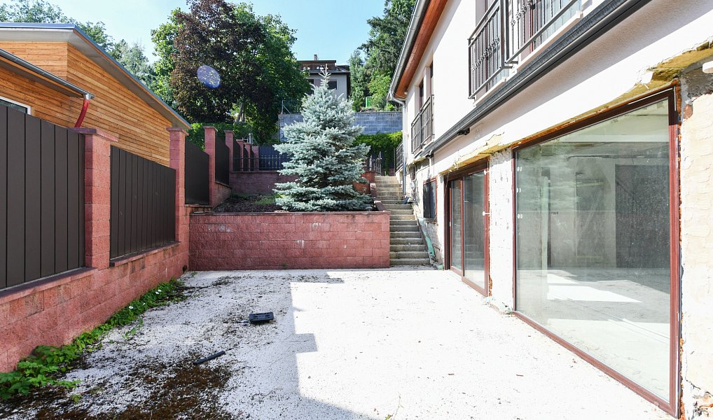 Prodej domu 270 m² s pozemkem 819 m², Praha – náhled fotky 35