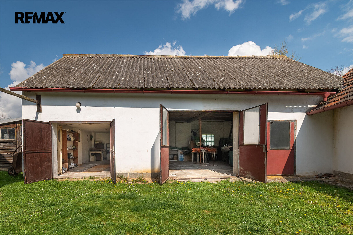 Prodej domu 240 m² s pozemkem 1 122 m² – fotografie 3