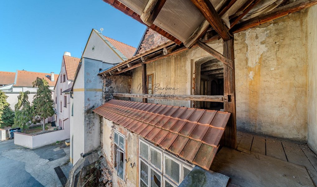 Prodej domu 352 m² s pozemkem 315 m², Stříbro – náhled fotky 18