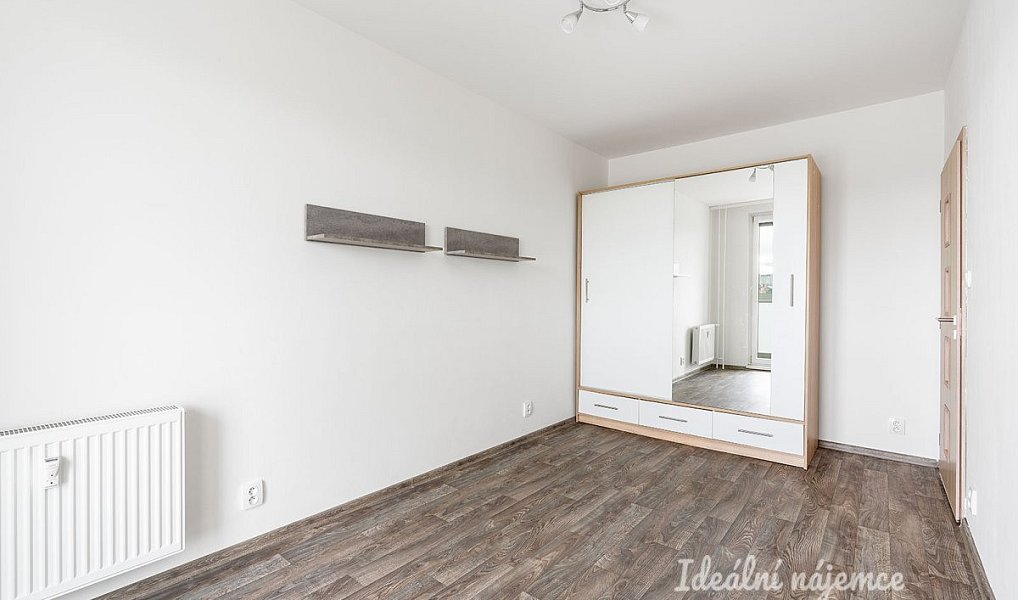 Pronájem bytu 2+kk 44 m², Praha – náhled fotky 8