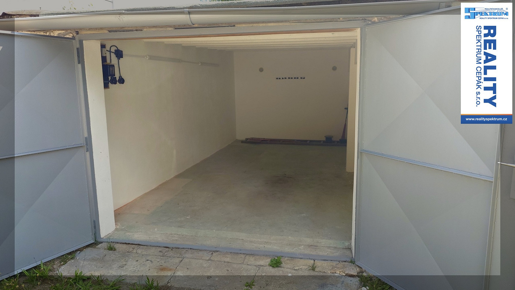 Prodej garáže 19 m2, české budějovice, nádražní ul. — photo 2