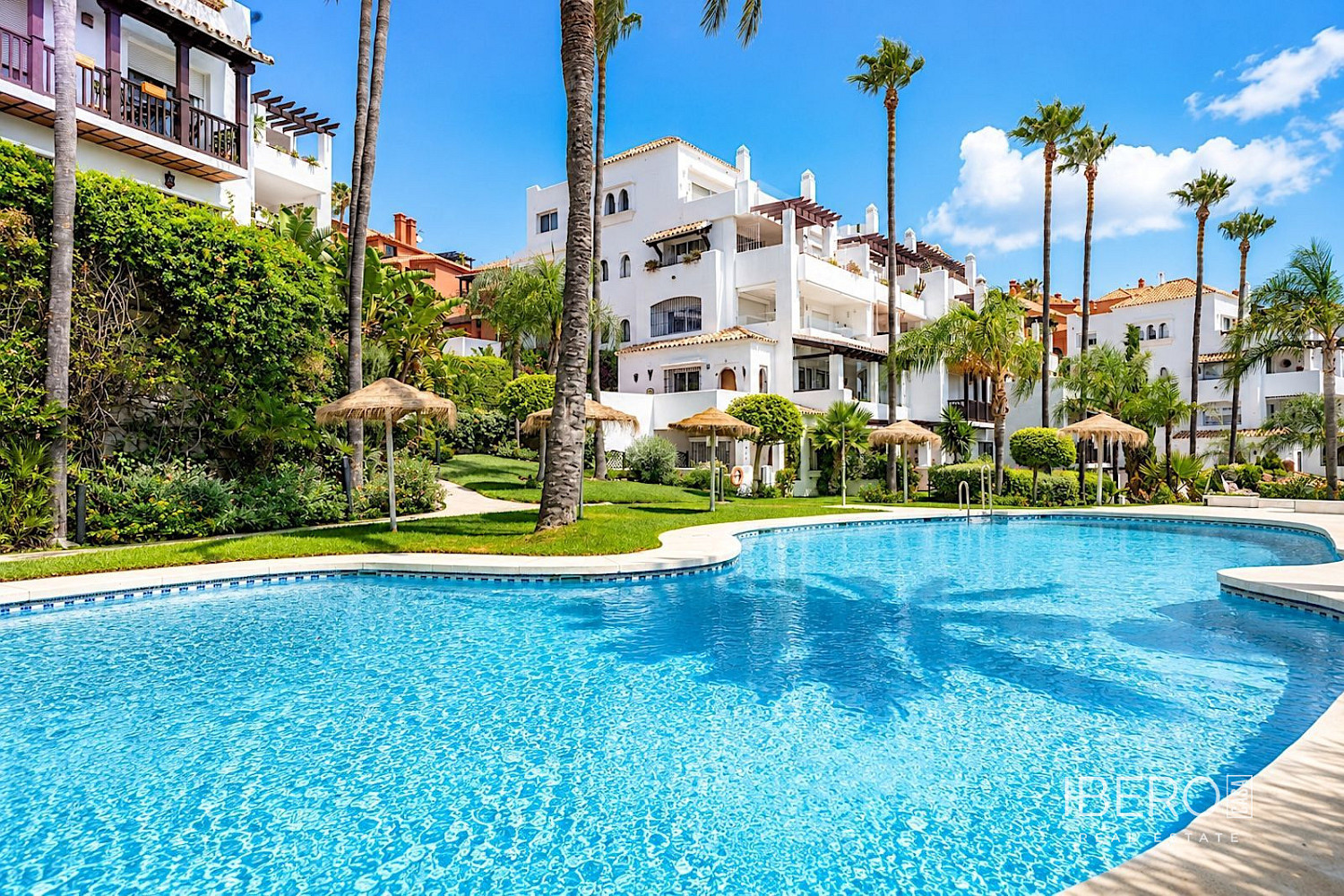 Pis 4+kk – Mijas, Urbanización Sitio de Calahonda - Vista 2