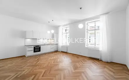 Pronájem bytu 3+kk 87 m²