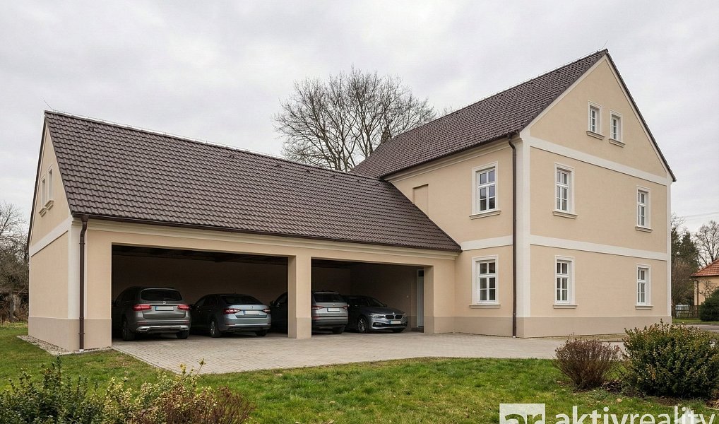 Prodej ubytovacího objektu 420 m², Hostín u Vojkovic – náhled fotky 7