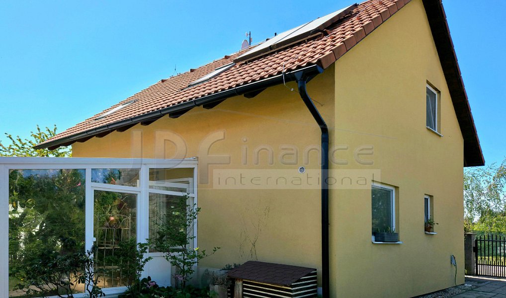 Prodej domu 100 m² s pozemkem 897 m², Tišice – náhled fotky 23