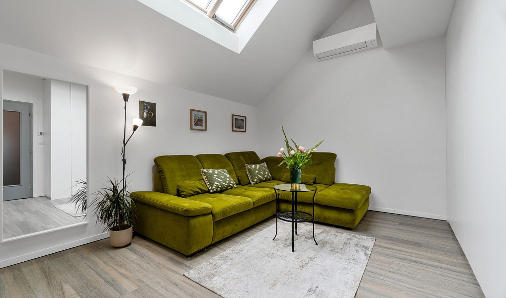 Prodej bytu 2+kk 77 m², Praha – náhled fotky 5