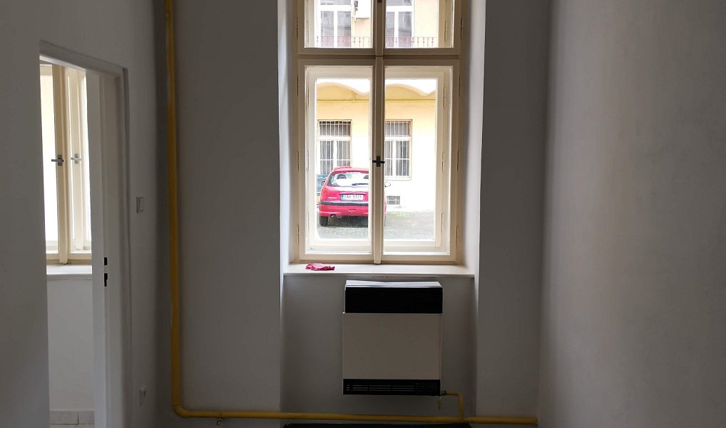 Pronájem kanceláře 57 m², Praha – náhled fotky 2
